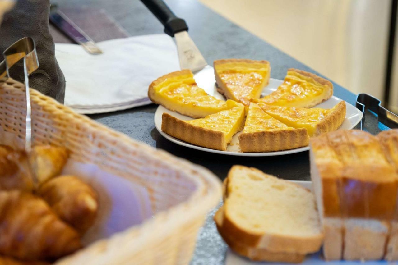 Comfort Hotel Grenoble Meylan Luaran gambar
